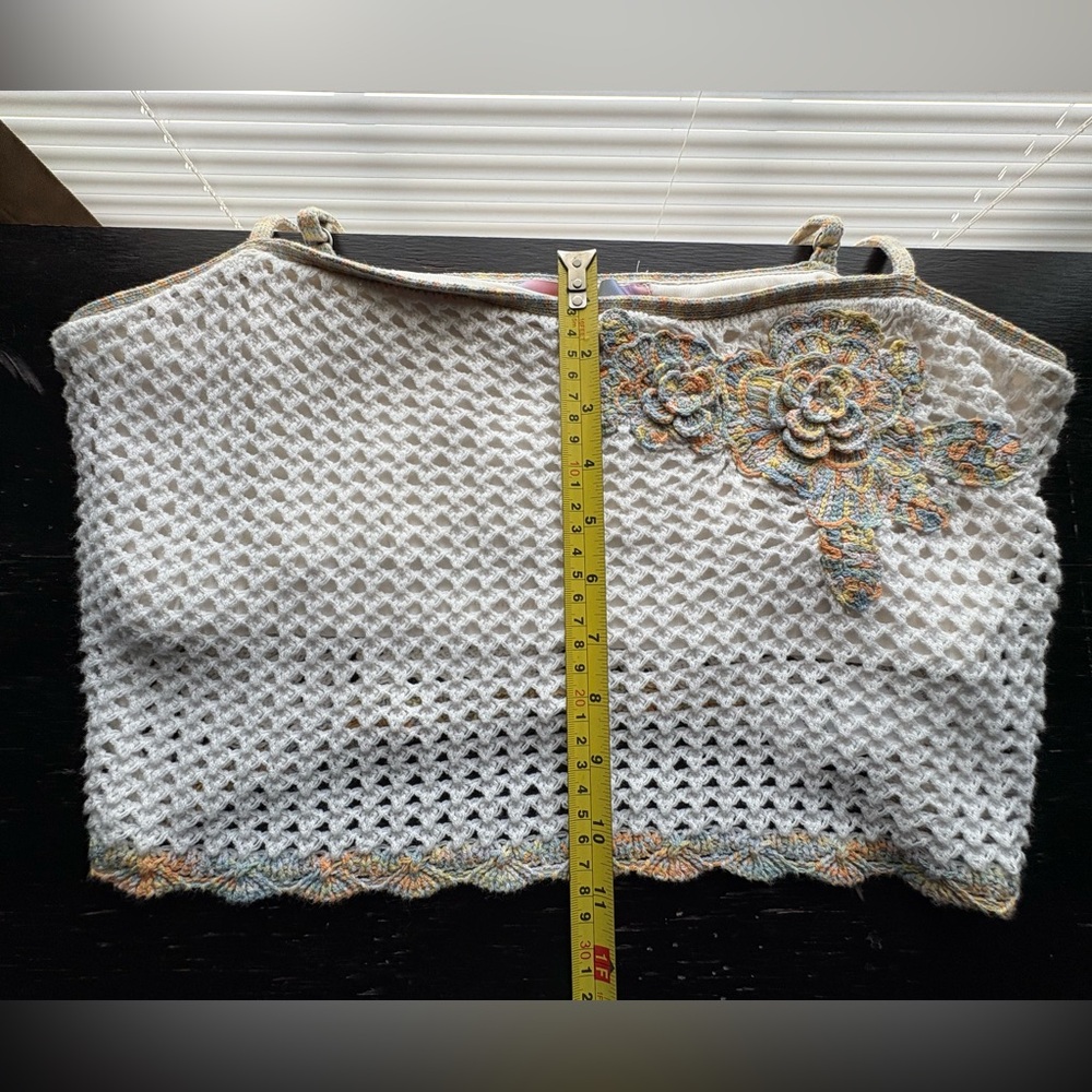 Abercrombie & Fitch White Crochet Top with Floral Accents “The Trevor Project” L - Picture 5 of 11